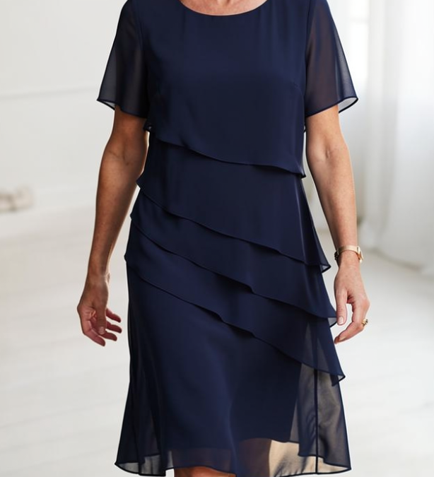 Lídia - Elegantne Mugavuse Ruffle Kleit