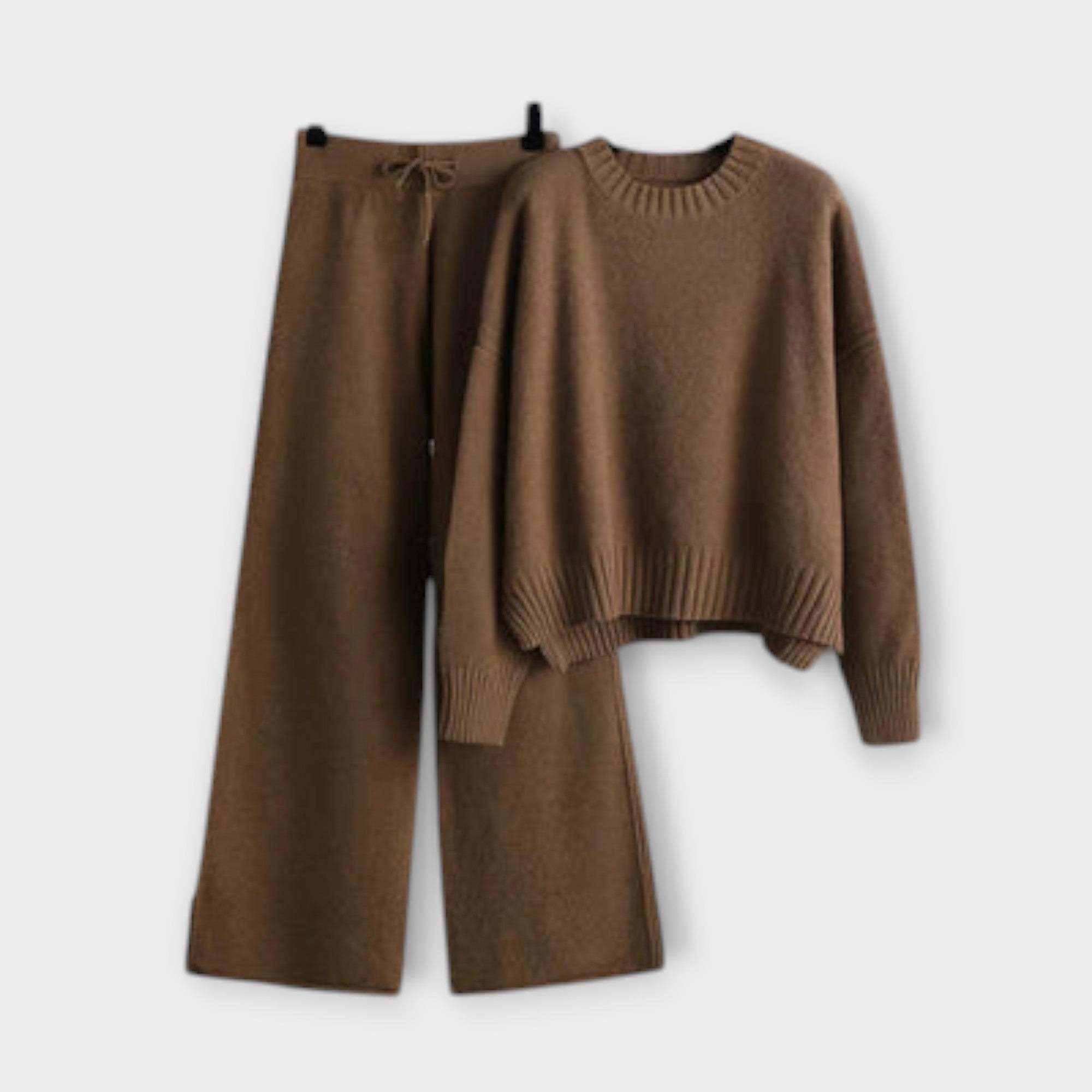 Estela - Tikkimisega casual komplekt