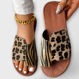 Tareyja - Kahevärvilised sandaalid leopardimustriga