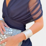 Luana - Elegantne V-dekoltee kleit