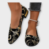 Elegantne ballerina, millel on rafineeritud detailid